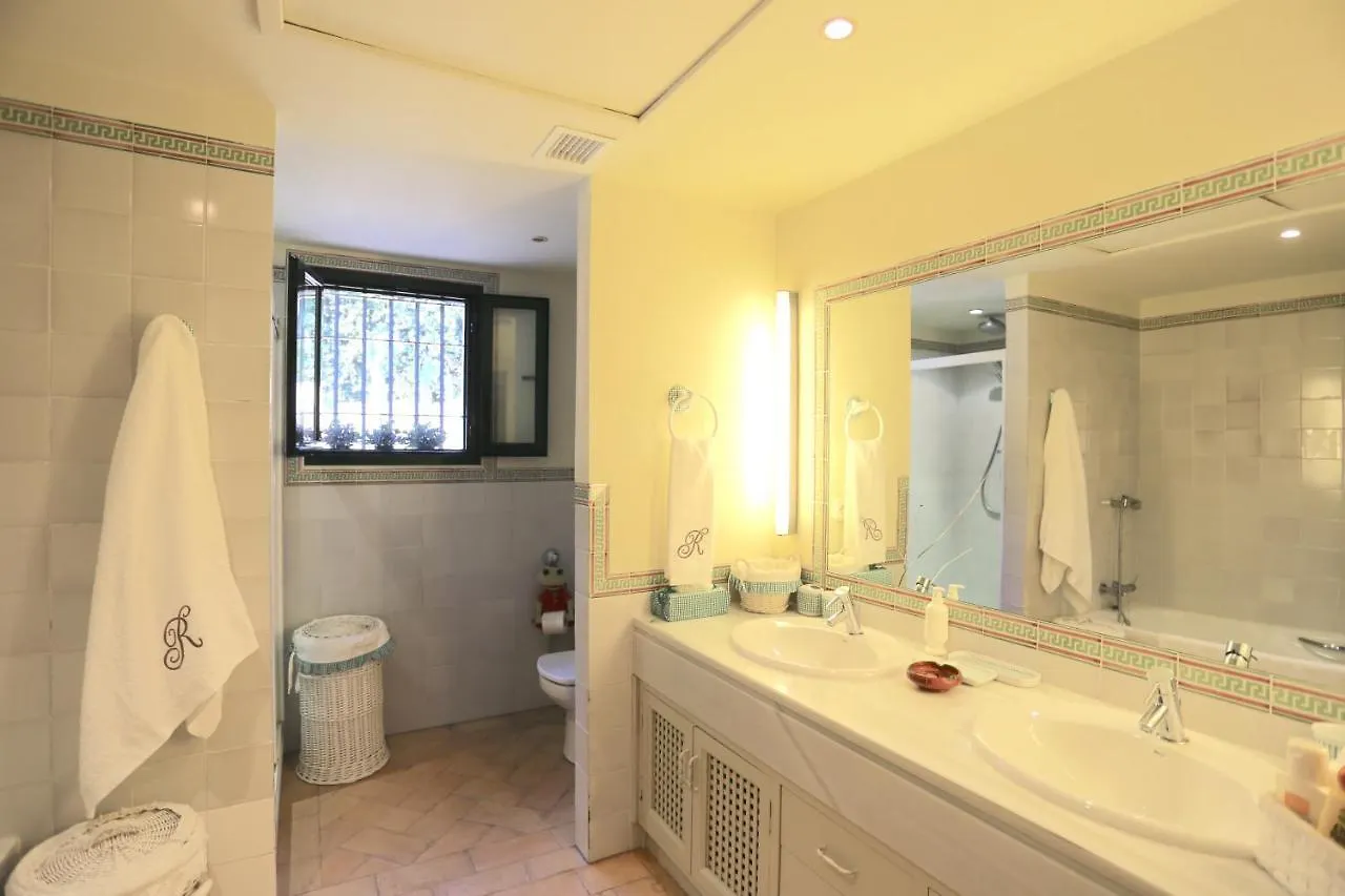 Las Ranas Casasola Beach & Golf Villa Estepona